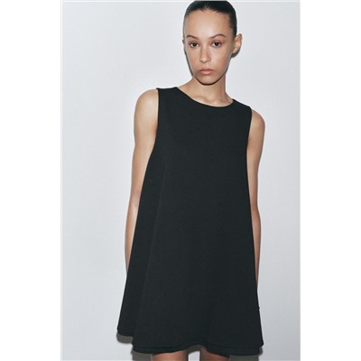 VOLUMINOUS SHORT DRESS