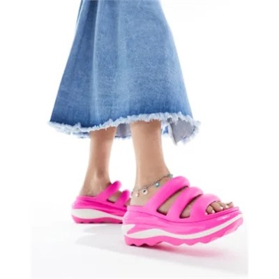 Crocs Mega crush 3 strap sandals in pink crush