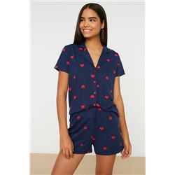 TRENDYOLMİLLA Lacivert Kalp Desenli Pamuklu Gömlek-Şort Örme Pijama Takımı THMSS21PT0756