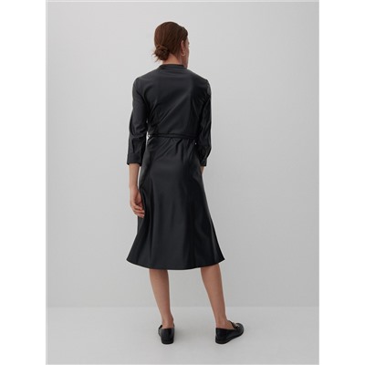 Hemdblusenkleid aus Lederimitat