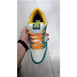 Кроссовки Nike