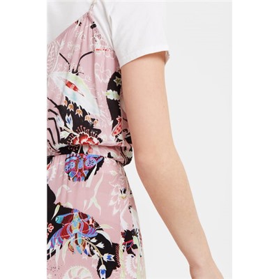 Vestido lencero con camiseta