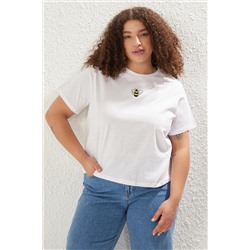Beyaz %100 Pamuk Nakışlı Crop Bisiklet Yaka Örme T-Shirt  TBBSS25BF00015