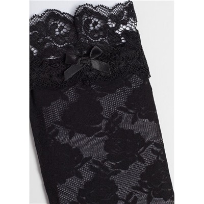Kurze Netzsocken mit Muster