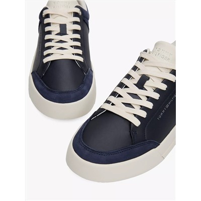 Tonal Logo Court Sneaker