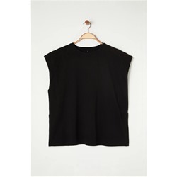 Siyah Regular Fit %100 Pamuk Örme Büyük Beden T-shirt TBBSS25BF00004
