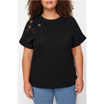Siyah Brode Detaylı Basic %100 Pamuk Örme T-shirt TBBSS24BF00055