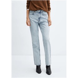 Jeans rectos tiro medio