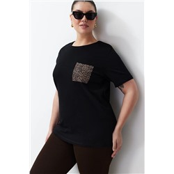 Siyah Oversize Animal Baskılı Cep etaylı %100 Pamuk Örme Büyük Beden T-shirt TBBSS24BF00059