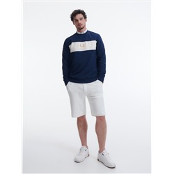 Sweatshirt mit Stickerei
