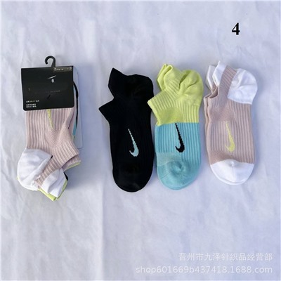 Классные короткие носки Nik*e 👟  Комплект из 3 пар