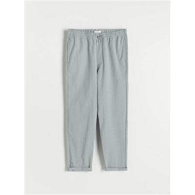 Jogger aus Strukturstoff