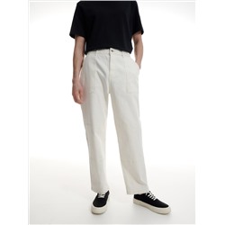Weit geschnittene Chinohose