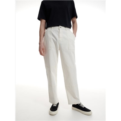 Weit geschnittene Chinohose