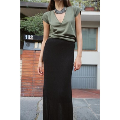 V-NECK COTTON T-SHIRT