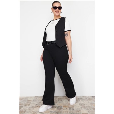 Trendyol Curve Siyah Yüksek Bel Comfort İspanyol Paça Flare Fit Jeans TBBAW23JE00001