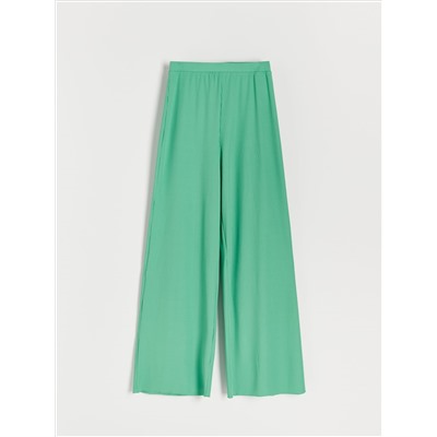 Hose mit weitem Bein