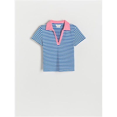Oberteil im Polo-Stil