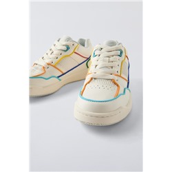MINIMALIST LACE-UP SNEAKERS WITH MULTICOLOURED TRIM