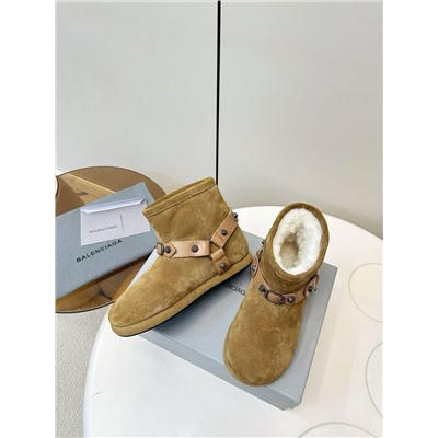 Угги Balenciag*a