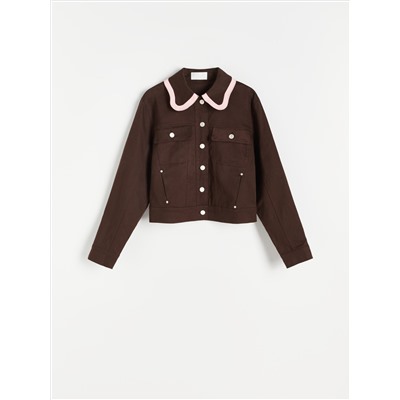 Jacke mit dekorativem Kragen