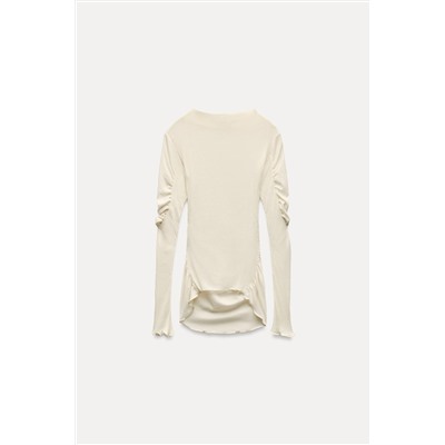 GATHERED HIGH NECK T-SHIRT