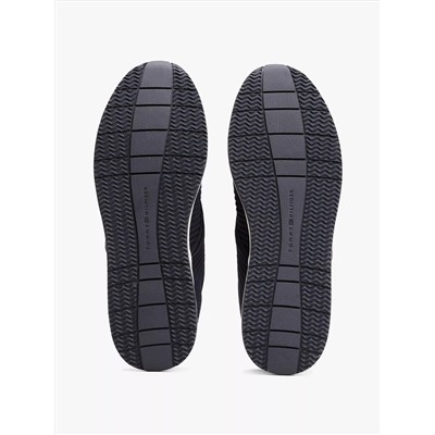 Knit Runner Sneaker