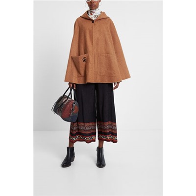 Poncho flor capucha