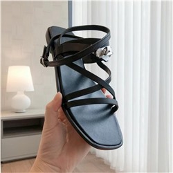 Лёгкие комфортные сандалии  HERME*S