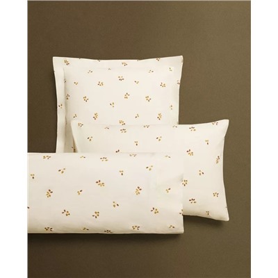 LEAF PRINT PILLOWCASE