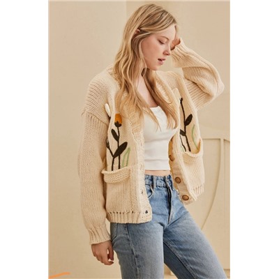 Вязаный женский кардиган с красивой вышивкой   LOEW*E