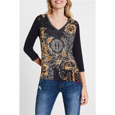 Camiseta floral boho