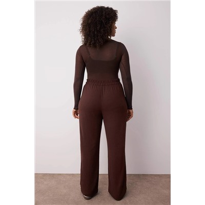 Kahverengi Lastikli Yüksek Bel Pileli Wide Leg Dokuma Pantolon TBBSS22PL0448