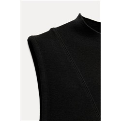 HIGH NECK TOP