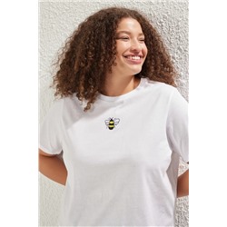 Beyaz %100 Pamuk Nakışlı Crop Bisiklet Yaka Örme T-Shirt  TBBSS25BF00015