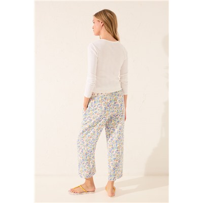 Pantalón Capri viscosa flores multicolor