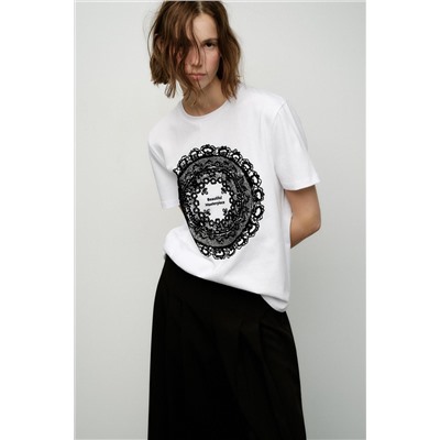 LACE FRONT T-SHIRT