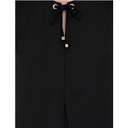 Siyah Regular Fit Kolsuz Bluz