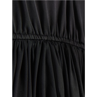 Kleid mit Rüschen