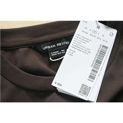 Платье с круглым вырезом и короткими рукавами Urba*n Reviv*o