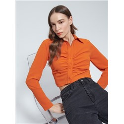 Weiße Bluse mit Raffungen
