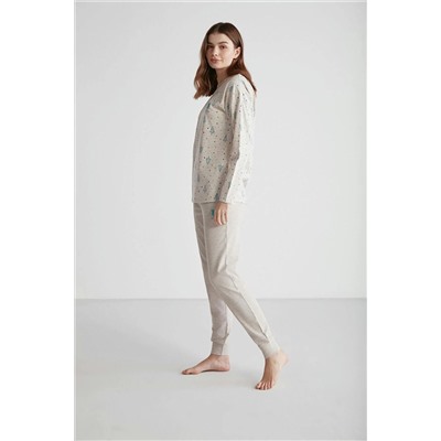 U.S. Polo Assn. Kadın Pamuklu Bej Yılbaşı Desenli Dar Paça 2'li Pijama Takımı 26978