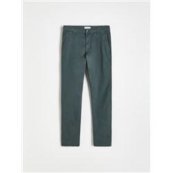 Chinohose mit hohem Baumwollanteil