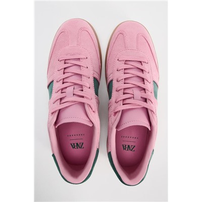 COLOURED TRAINERS