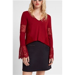 Camiseta encaje floral