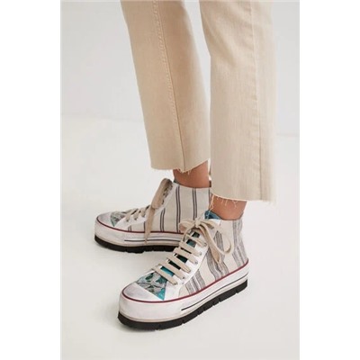 Sneakers altas plataforma rayas