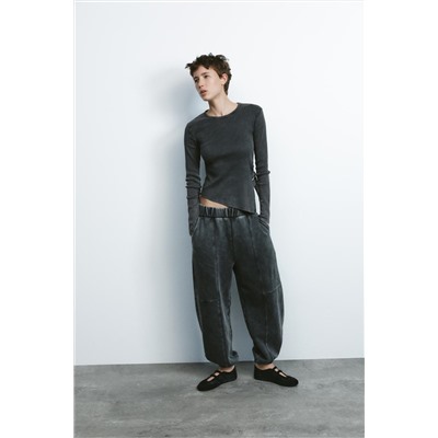 BELTED RIBBED T-SHIRT