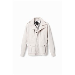 Chaqueta recta bolsillos