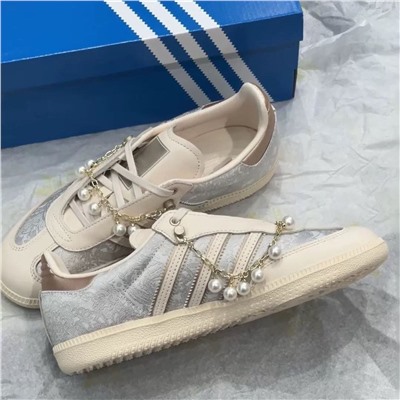 Женские кеды ADIDA*S с кружевным принтом