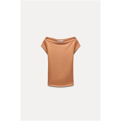 RIBBED BOAT NECK TOP